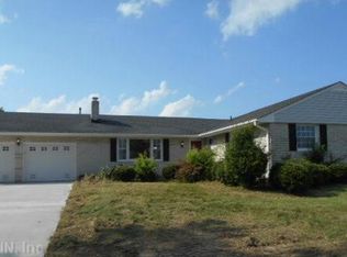 105 Browns Neck Rd, Poquoson, VA 23662