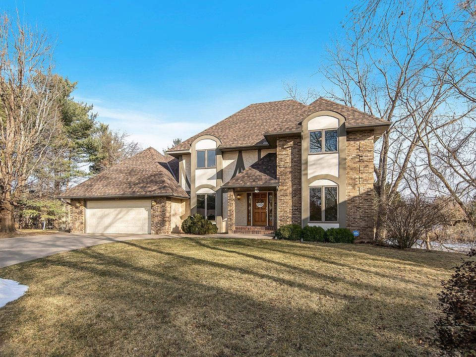 1st image of 409 Tessier Cir