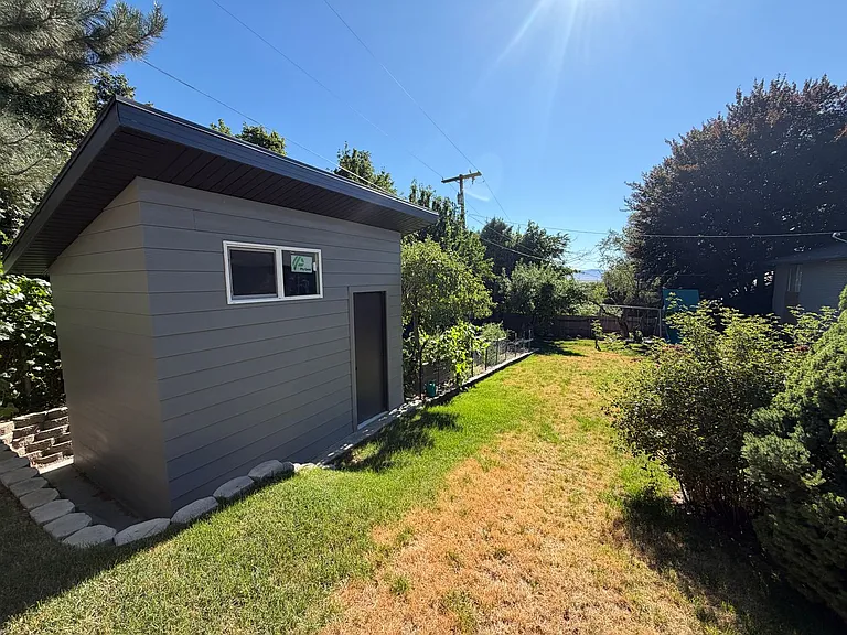 286 Paulette Way — Photo 32
