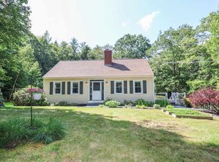 32 Cross Rd, Chichester, NH 03258