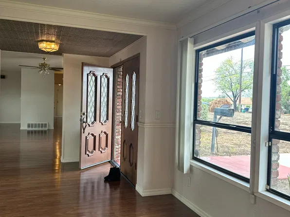 5576 Jurupa Ave, Riverside, CA 92504
