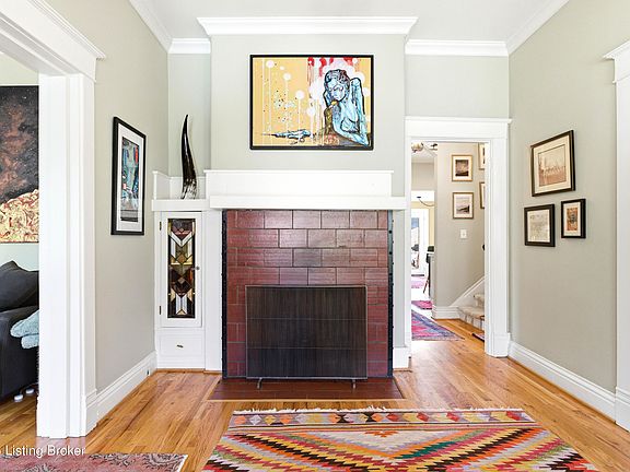 4th image of 2030 Midland Ave