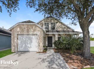 22617 Saint Thomas Cir, Lutz, FL 33549