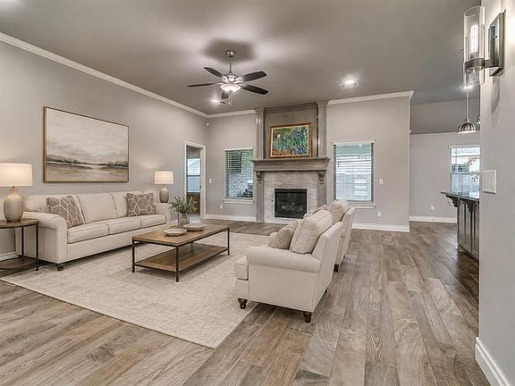 3rd image of 8808 NW 127th St