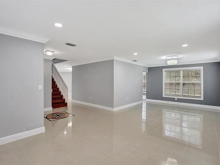 2355 NW 138th Dr — Photo 5