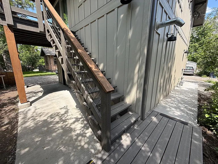 518 W Hayes St — Photo 4