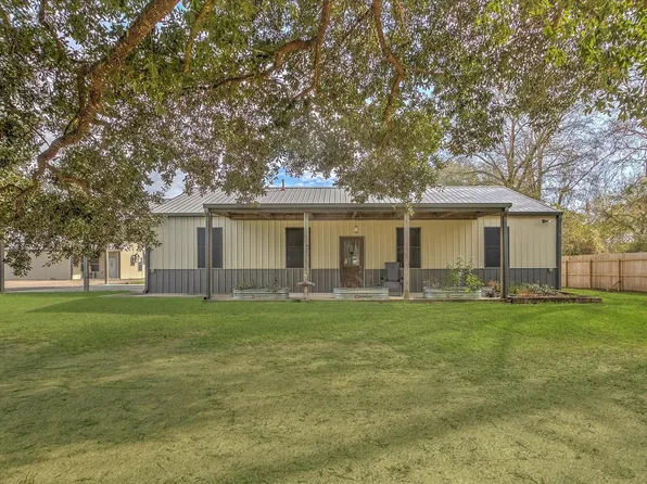 22546 Highway 321, Cleveland, TX 77327