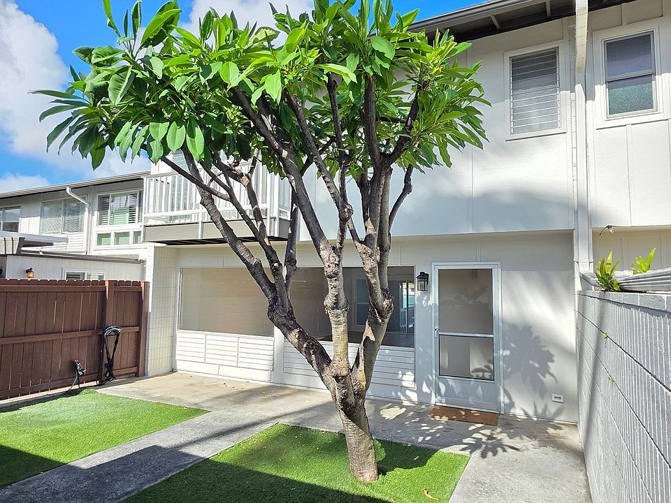 1st image of 817 Koko Isle Cir #1408