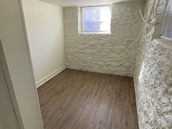 4th image of 1610 W 37th St #B2