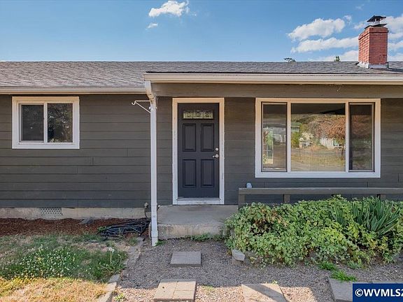 3rd image of 26742 Bellfountain Rd