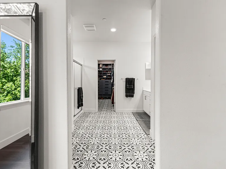 5524 Kenneth Pl — Photo 19