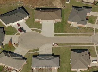 1537 Helen Ct, Morris, IL 60450