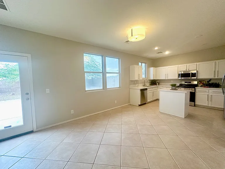 5007 Caprock Canyon Ave — Photo 8
