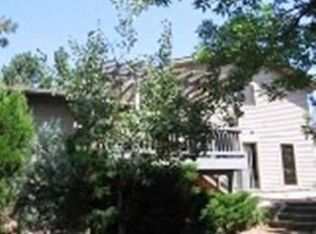 915 Oak Bend Ct, Colorado Springs, CO 80919