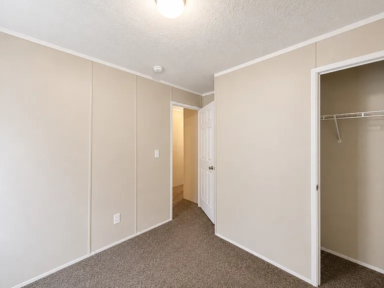 89 E Manor St #89B — Photo 6
