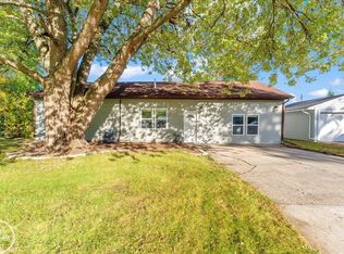 2638 15th Ave, Port Huron, MI
