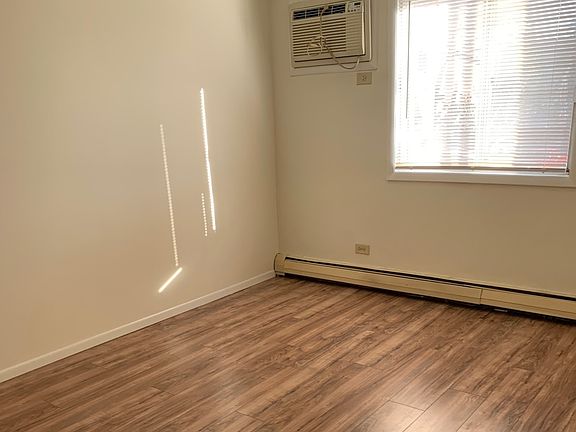 4th image of 2564 Waterbury Dr APT 1704
