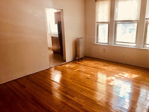 2nd image of 2336 E 70th St #1