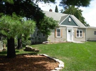 4325 2nd St NE, Columbia Heights, MN 55421