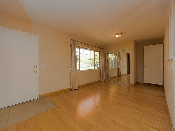 2nd image of 11971 Brookridge Dr Unit B
