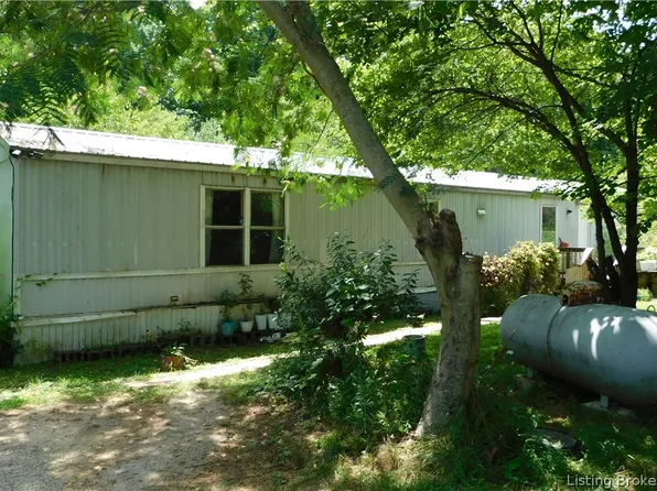 5390 N West Point Road, Salem, IN 47167
