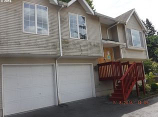 10428 SE Clinton St, Portland, OR 97266