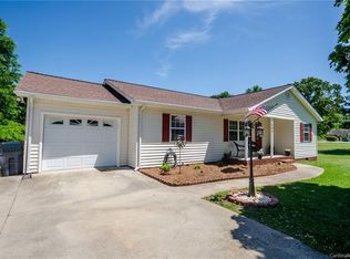 106 Miller Farm Rd, Statesville, NC 28625