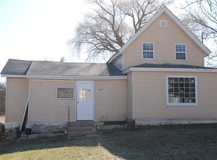 7 Washington St, Fayette, IA 52142