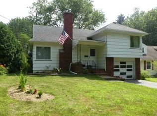 55 Hewitt St, Rochester, NY 14612