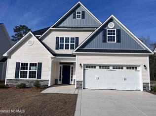438 Nantucket Trl, Sneads Ferry, NC 28460