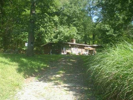 2nd image of 17156 Renovo Rd