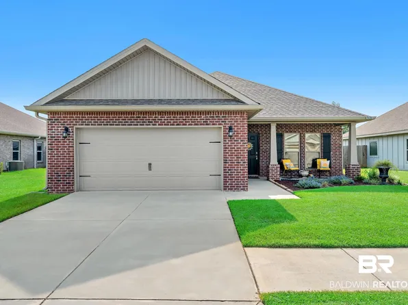 9434 Eiland Dr, Foley, AL 36535