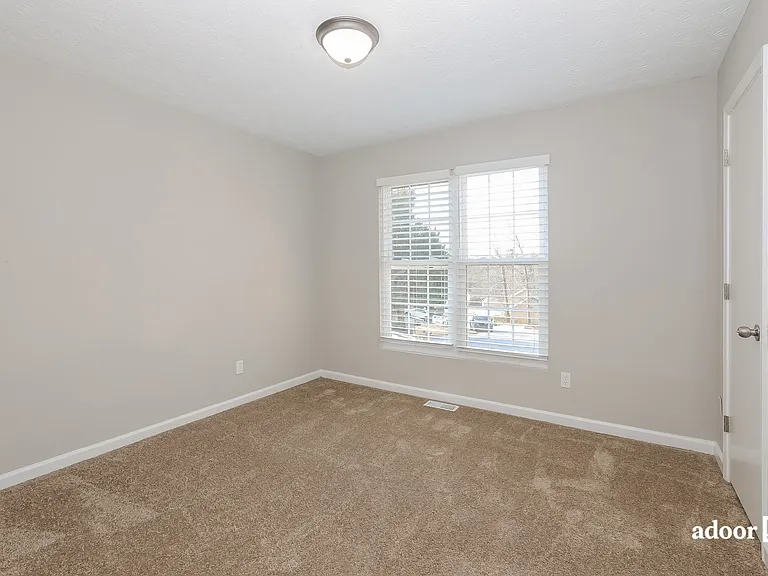 634 Windchase Pl — Photo 8