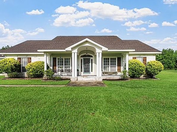 1870 Homestead Ln