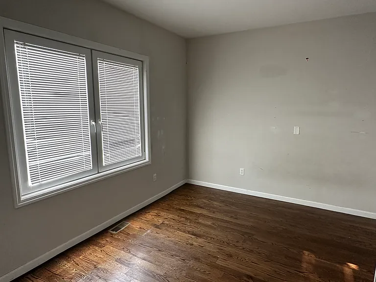 2 Pace Dr #2 — Photo 3