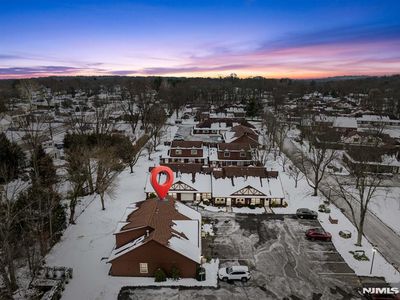 37-1 Tamaron Dr, Waldwick, NJ, 07463