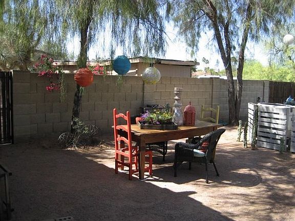 2nd image of 7602 E Paradise Dr
