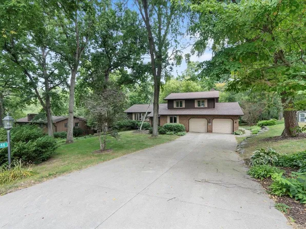 2746 Nadene Road, Cottage Grove, WI 53527