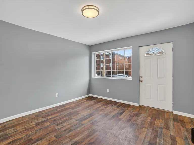 4297 Kepler Ave #1 — Photo 6