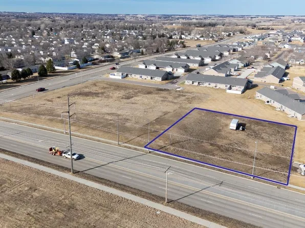 1101 N Marion Rd, Sioux Falls, SD 57107