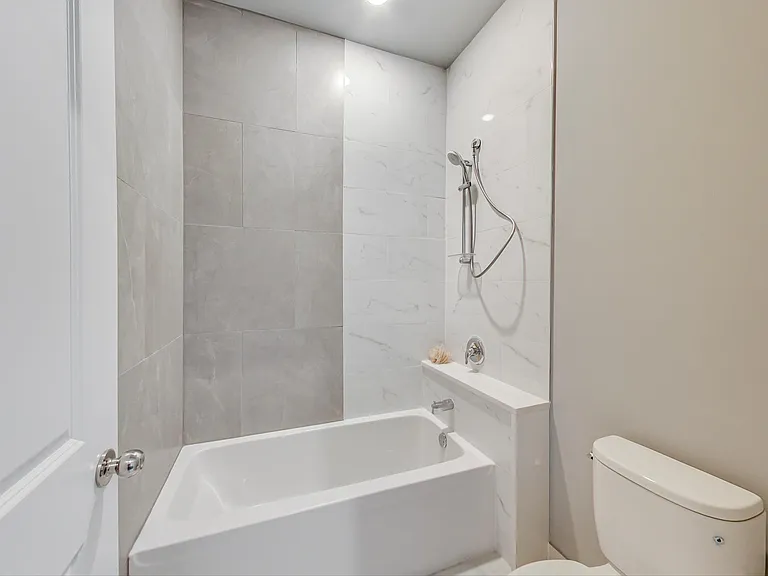 5117 S Kenwood Ave #103 — Photo 23