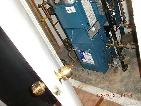 4th image of 10607 103rd Ave