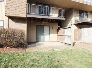 420 Walton Ln APT M68, Madison, TN 37115