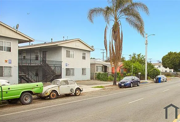 2 bed, 650 sqft, $1,900 — Photo 4