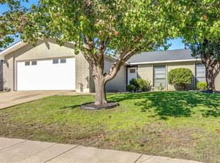 1312 Burmeister Rd, Fort Worth, TX 76134