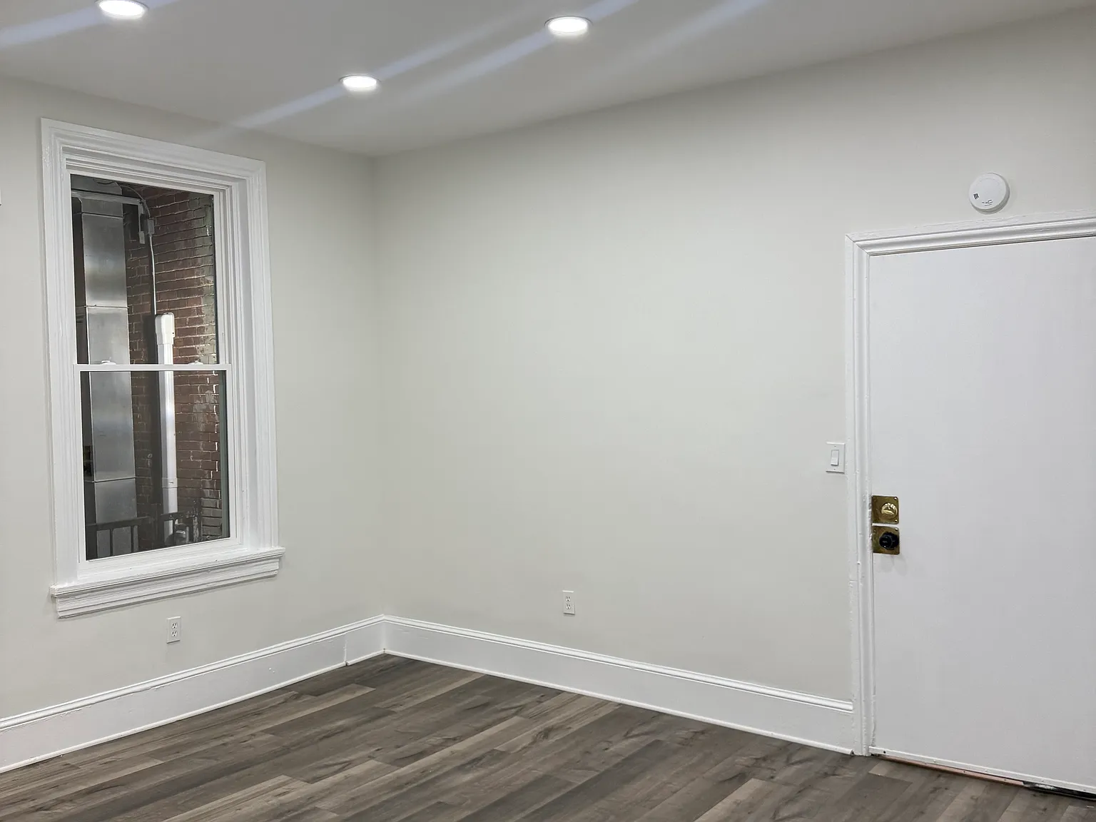 2 bed, 900 sqft, $1,395 — Photo 4