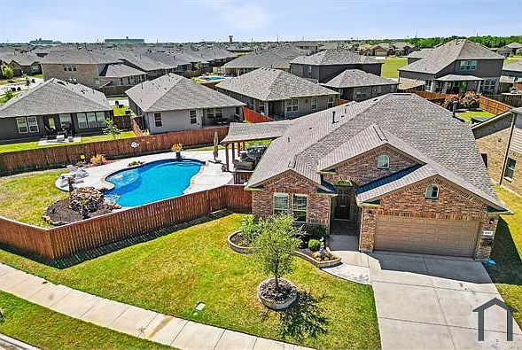 1st image of 9221 Silver Dollar Dr
