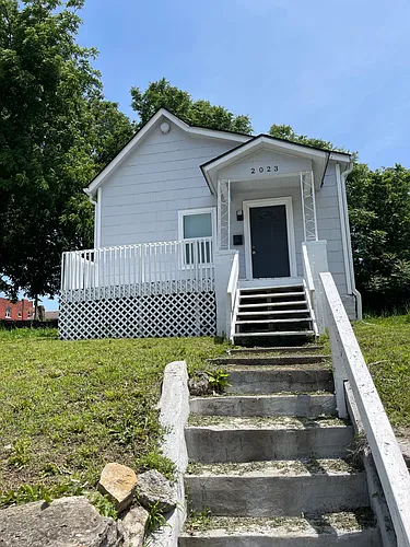 2023 Montgall Ave Photo 1