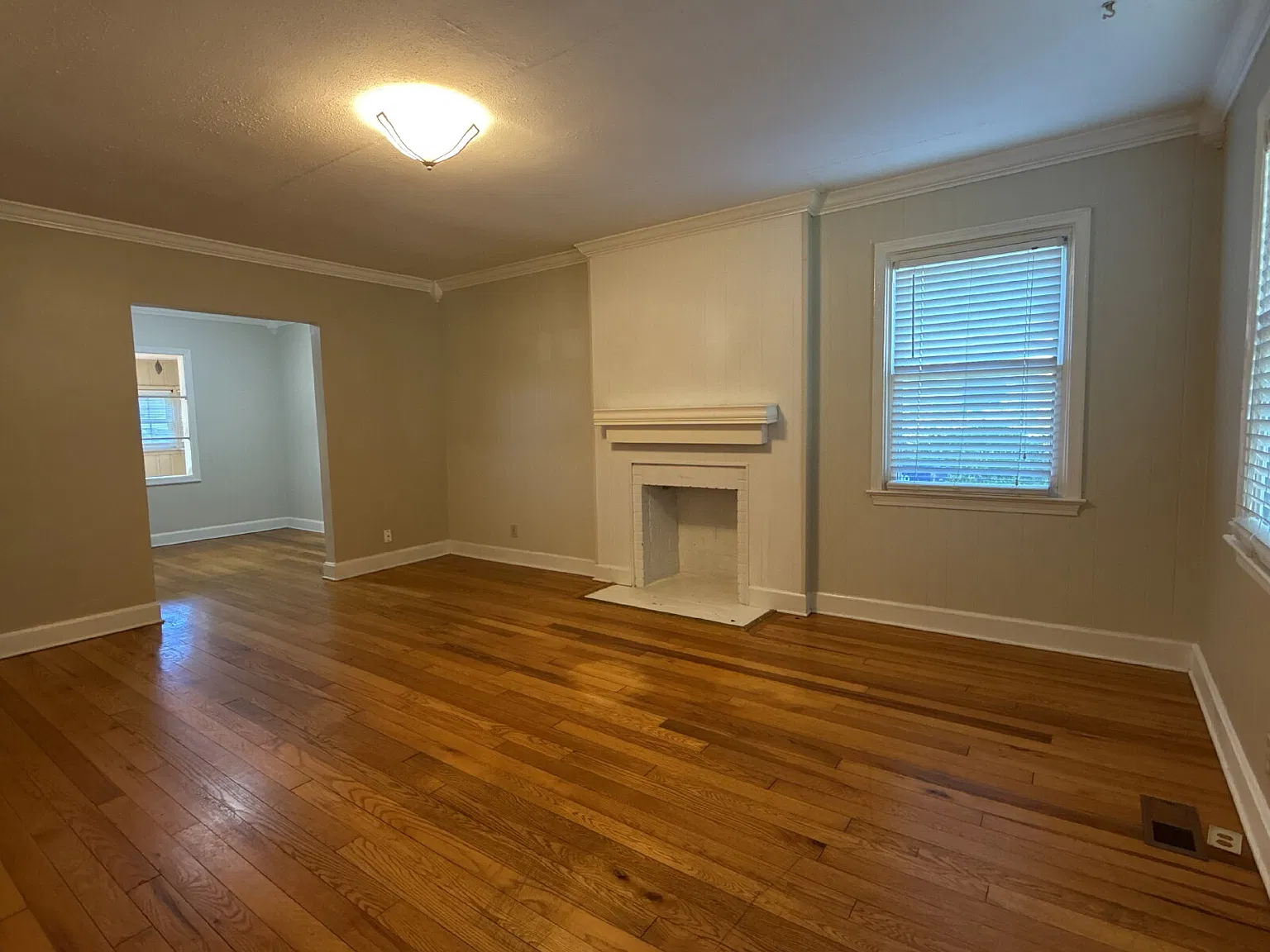 4 bed, 2.0 bath, 1447 sqft, $1,599 — Photo 3