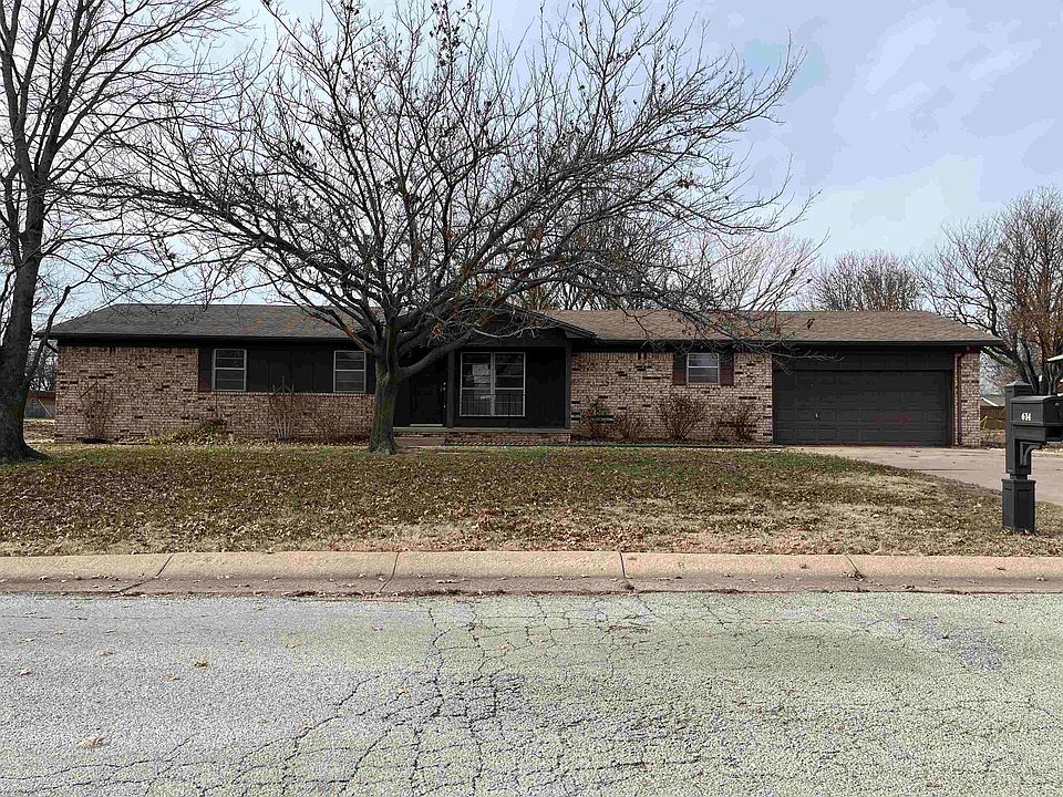 1st image of 614 Circle Dr